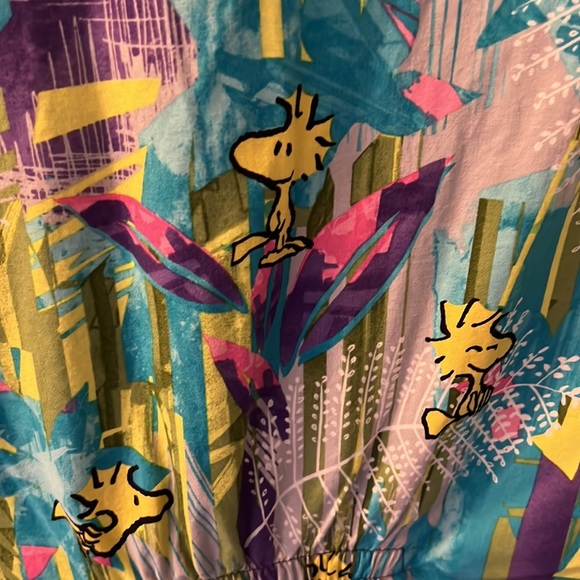 Peanuts Woodstock Scrub Top Size Medium Nurse Doctor Dentist Yellow Purple Blue - Picture 8 of 11